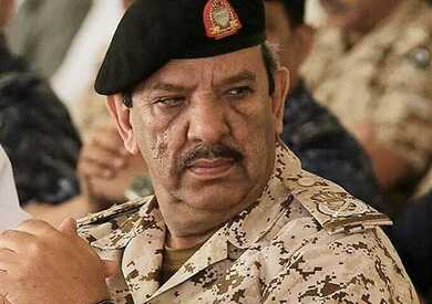 القائد العام لقوة دفاع البحرين المشير الركن الشيخ خليفة بن أحمد آل خليفة